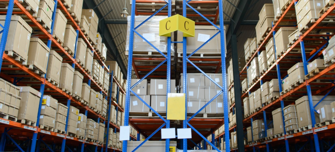 拉伸膜纏繞機(jī)有哪些優(yōu)點和缺點？(圖1)